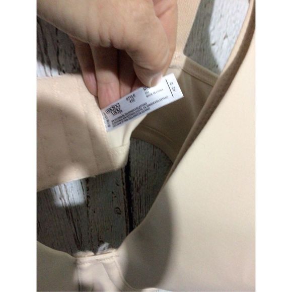 NWOT Leading Lady Nursing Bra Beige Size 42D ❤️💕 - Picture 9 of 11